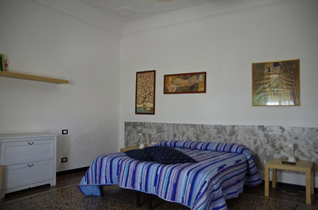 B&B Il Blu Di Genova Ruang foto