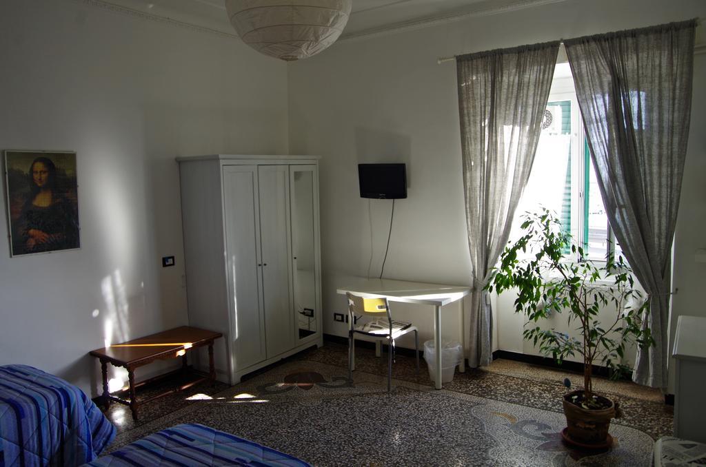 B&B Il Blu Di Genova Ruang foto